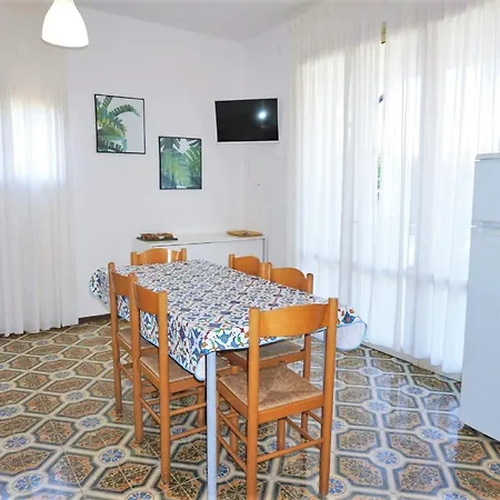 Charming In With Private Garden Villa *