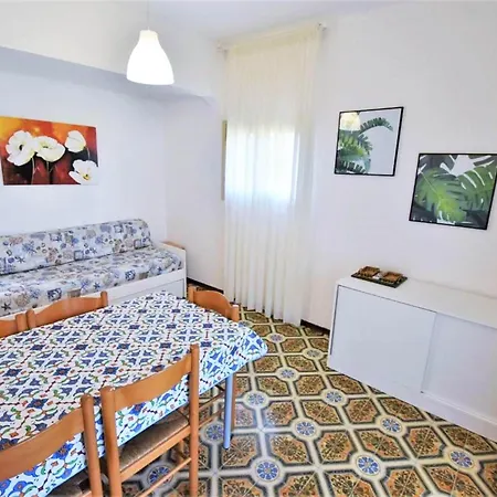 Villa Charming In With Private Garden Porto Santa Margherita di Caorle