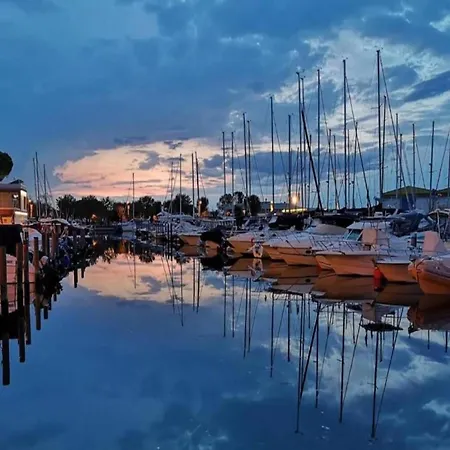 Charming In With Private Garden Villa Porto Santa Margherita di Caorle